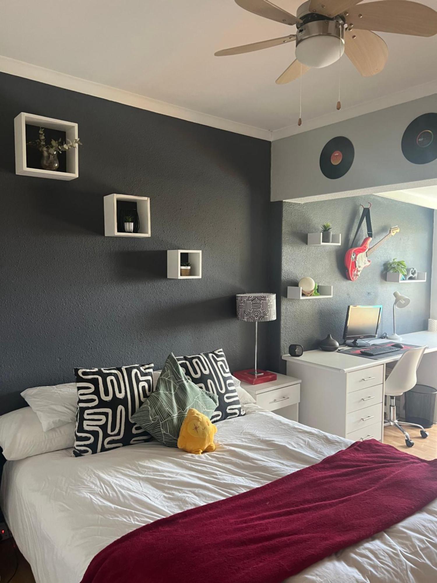 Open Living Family In The Winelands Holiday home *